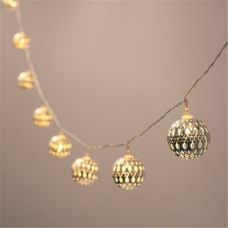 Brehn | LED Feen Lichterkette Hohles Schmiedeeisen Ball