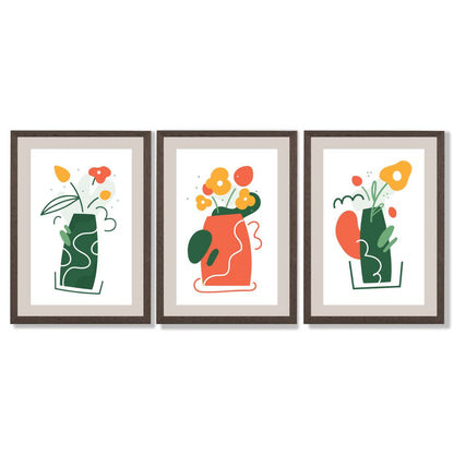 Boho-minimalistischer Kunstdruck mit Blumenmuster in Grün und Orange, 3er-Set gerahmte Kunstdrucke