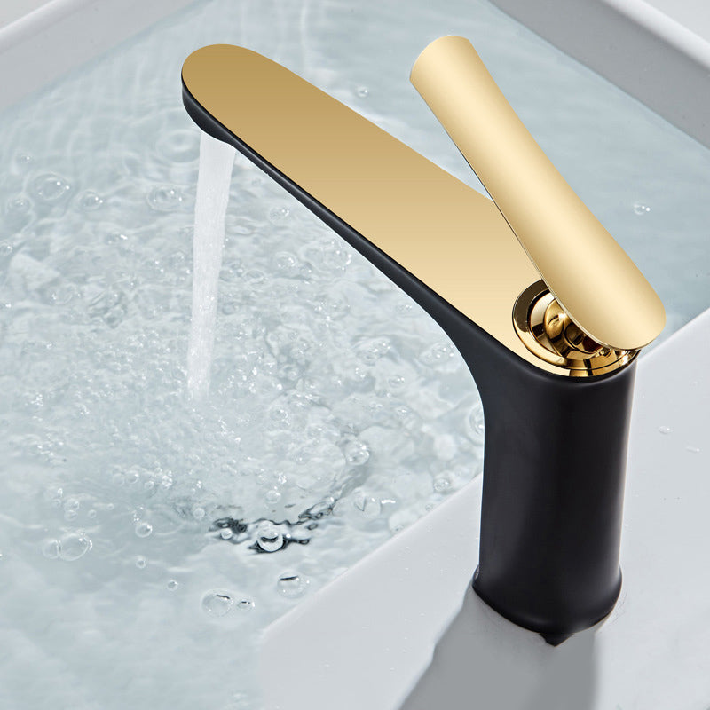 Luxus 1-Hand Waschbecken Badezimmer Wasserhahn Runder Messing Waschbecken Wasserhahn mit Wasser schlauch