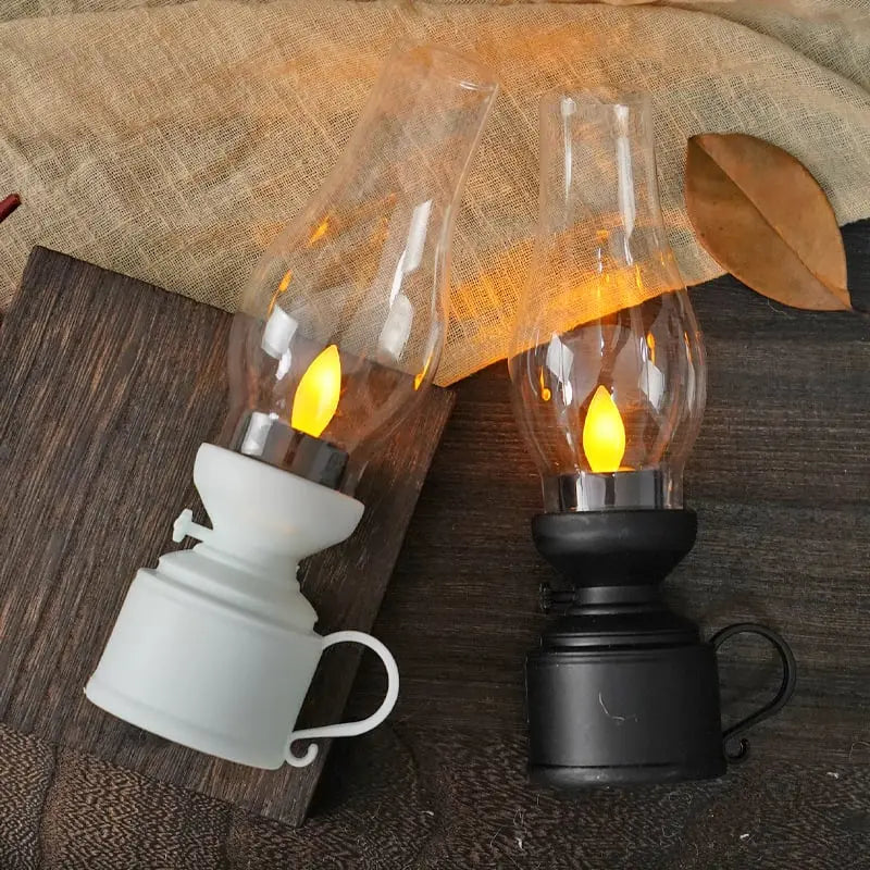 GlowHaven LED-Laterne — Genieße sorgenfreie Gemütlichkeit mit authentischem Kerzenschein überall! | Brehn