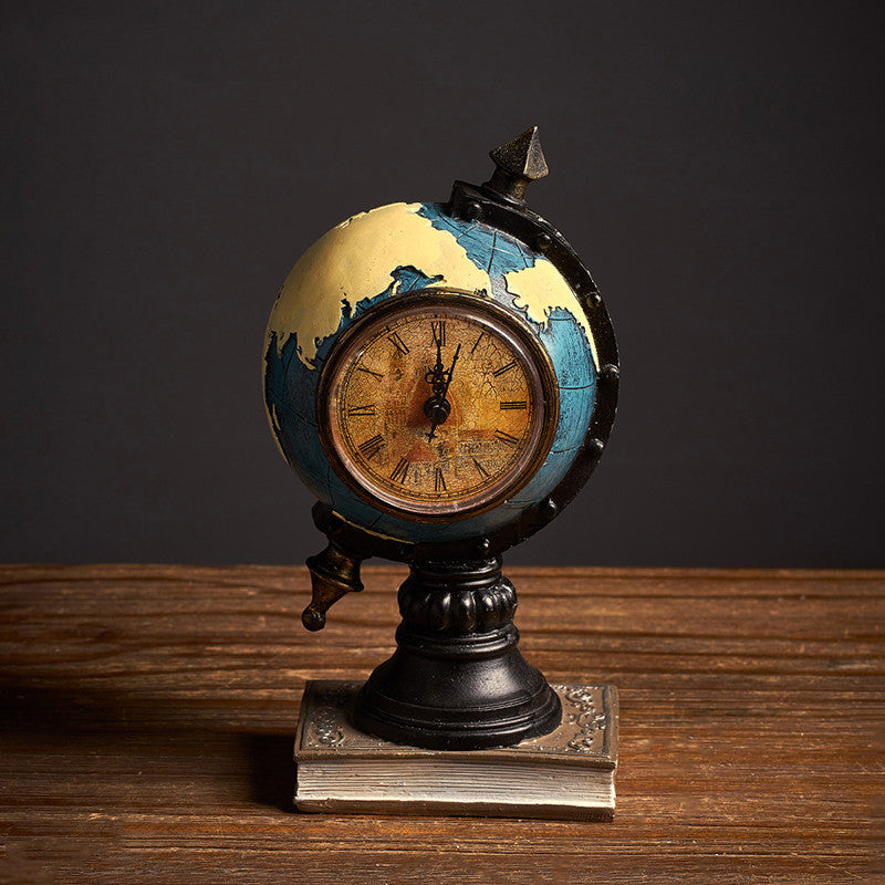Retro Globe Clock | Brehn