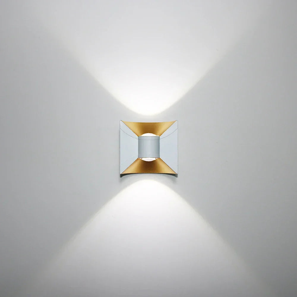 Moderne LED-Außenwandleuchte – Wasserdichte Wandlampe für Garten und Terrasse | Brehn