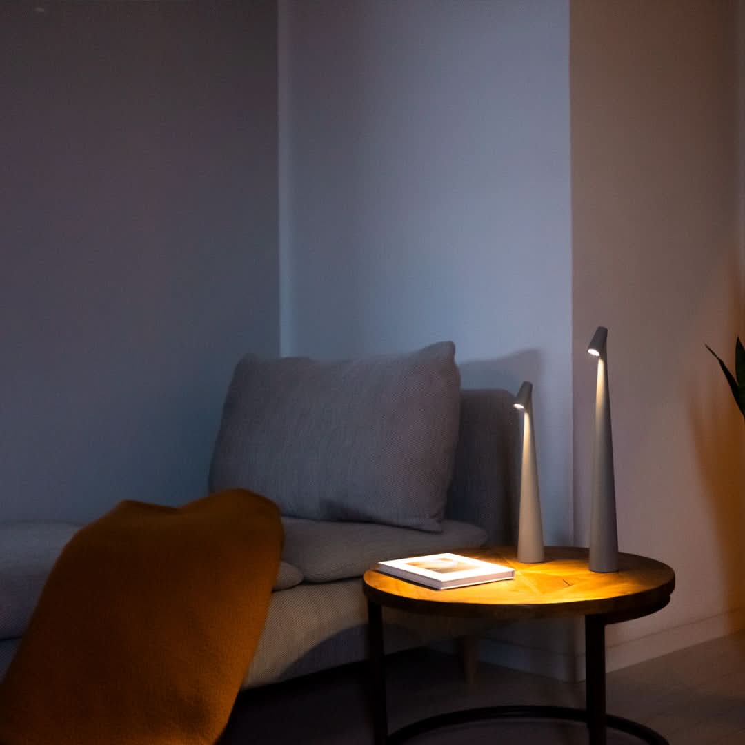 Wiederaufladbare LED Tischlampe | Brehn