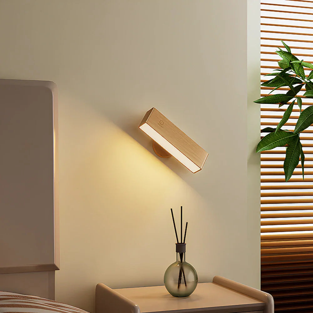 Pivot Motion Spot Light | Brehn
