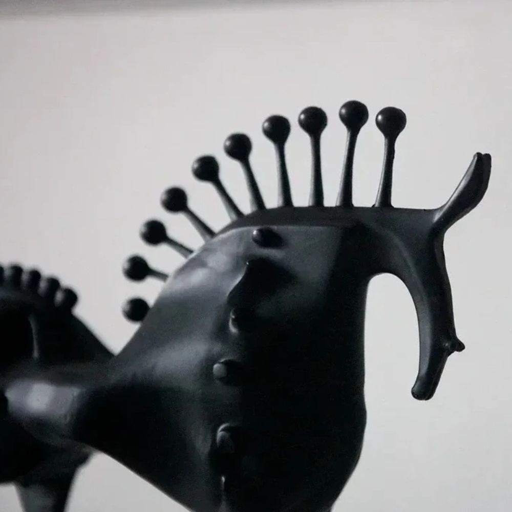 Abstrakte Metallpferdeskulptur | Brehn