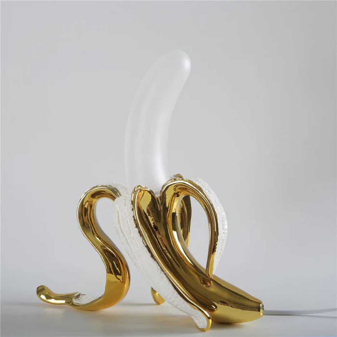 Brehn | Goldene Banane LED Tischlampe