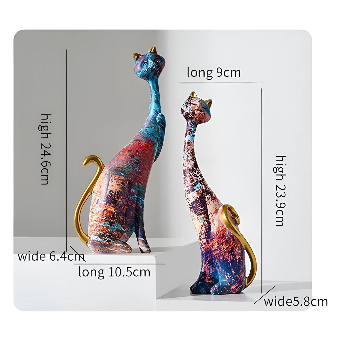 Sweet Lovers - Handgemalte Katzenpaar-Skulptur für ewige Zuneigung | Brehn