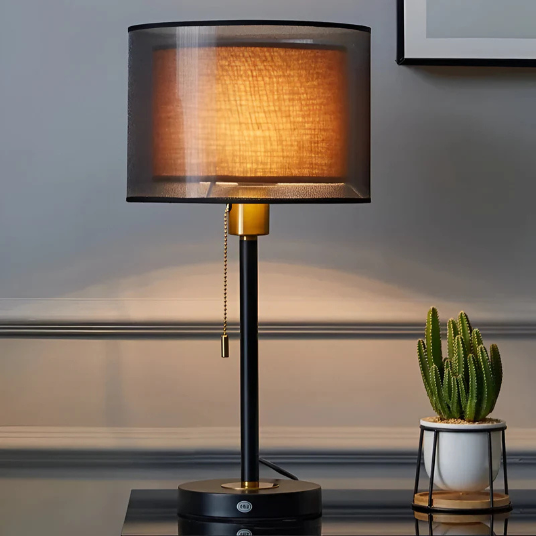 Brehn | Tischlampe mit doppellagigem Stoffschirm