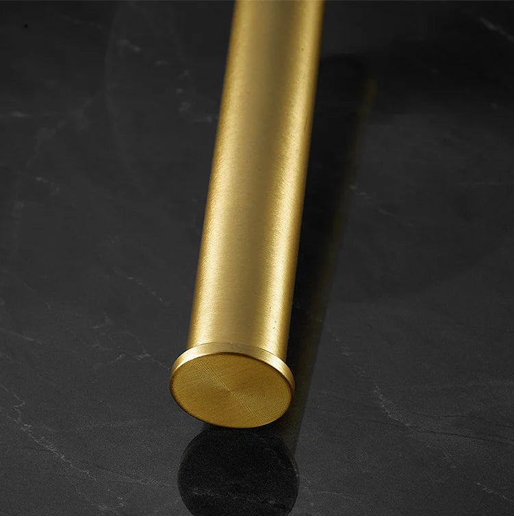 Brehn | Marmor Küchentuchhalter – goldene Details für außergewöhnlichen Stil