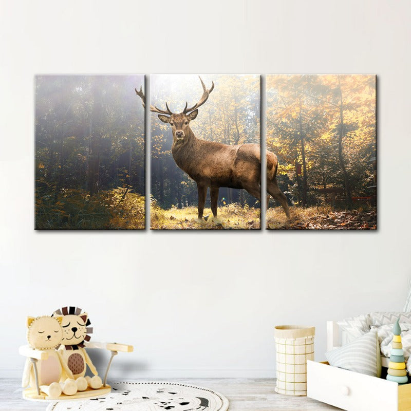 Majestätischer Hirsch im Wald - Canvas Wandkunst Gemälde 3 Teile