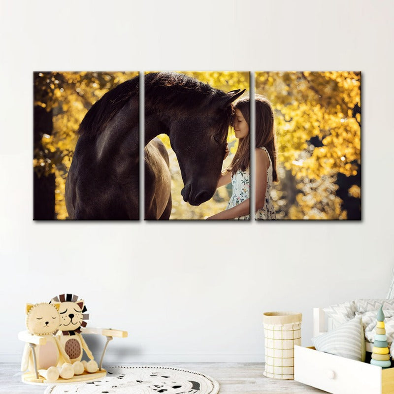 Freundschaft zwischen einem Mädchen und einem Pferd - Leinwand Wandkunst Malerei 3 Teile
