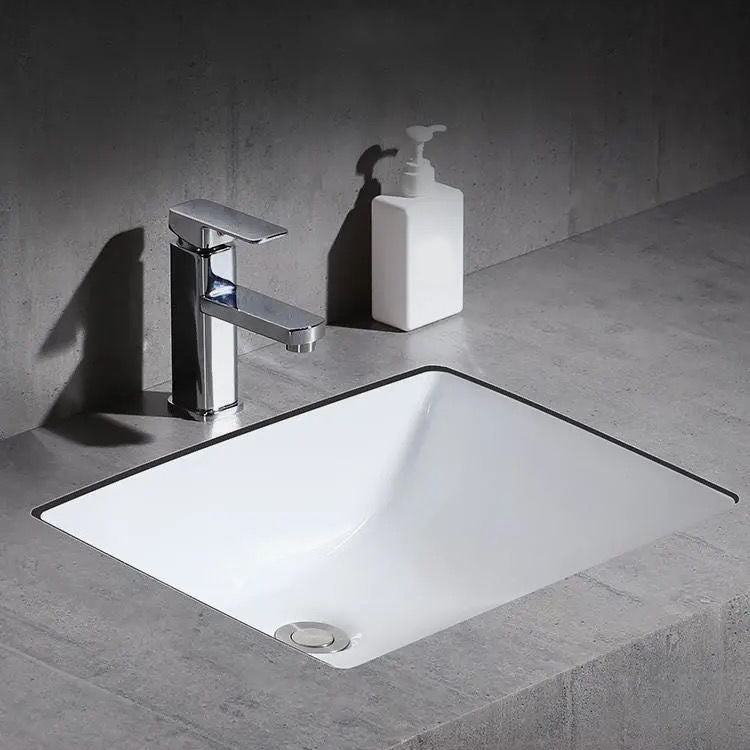 Modern Unterbauwaschbecken Oval Porzellan mit Pop-Up Abfluss