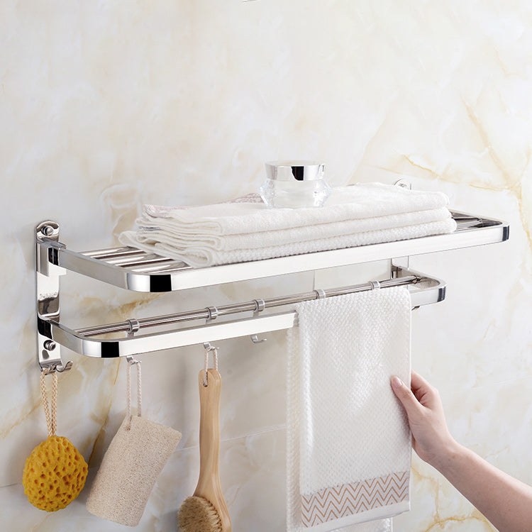 Zeitgenössisches Badezimmer-Accessoire-Set aus verchromtem Edelstahl mit Bademantelhaken/Handtuchstange