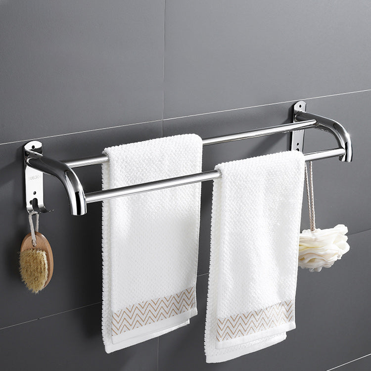 Zeitgenössisches Badezimmer-Accessoire-Set aus verchromtem Edelstahl mit Bademantelhaken/Handtuchstange