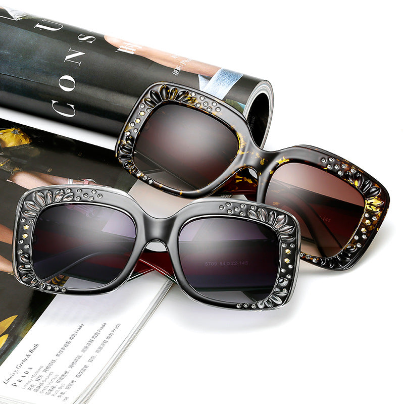 Damen oversized modische Sonnenbrille mit funkelnden Verzierungen Brehn