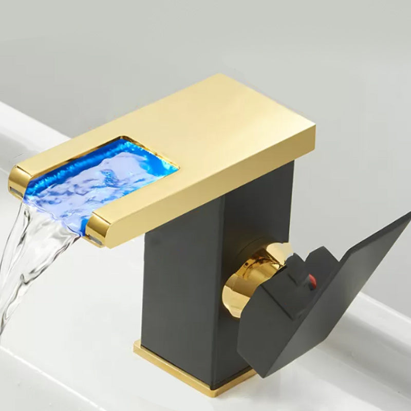 Brehn | Moderner Wasserfallauslauf Waschbeckenarmatur mit LED Messing Waschbeckenarmatur