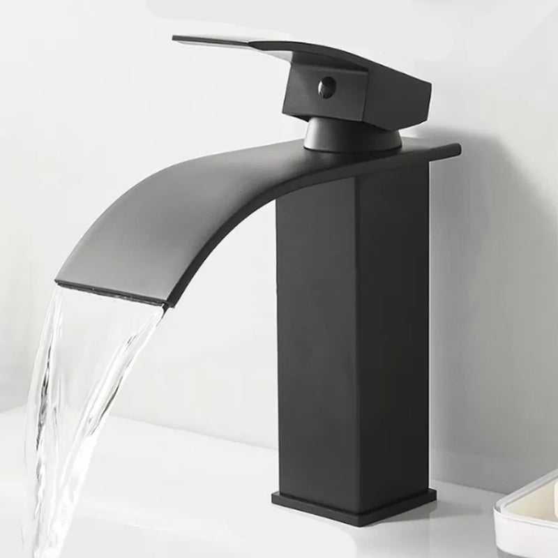 Brehn | Moderner Wasserfallauslauf Waschbeckenarmatur mit LED Messing Waschbeckenarmatur