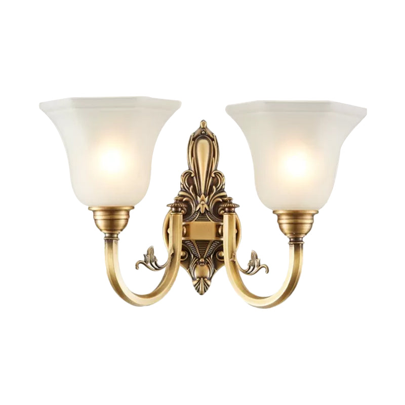 Gekrümmte Arm Flur Wandlampe Traditionelle Metall 1/2-Kopf Messing/Schwarz und Gold Wandleuchte mit Flared Frosted Glass Shade | Brehn