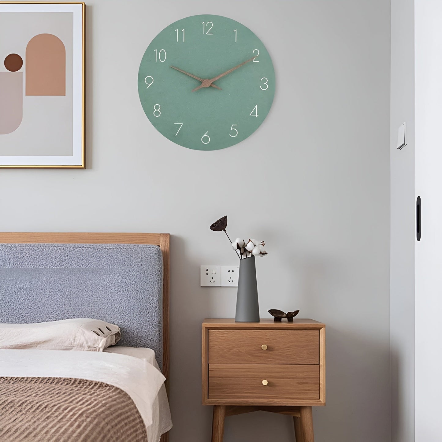 Wanduhr aus Holz – Minimalistisches Design für modernes Wohnen