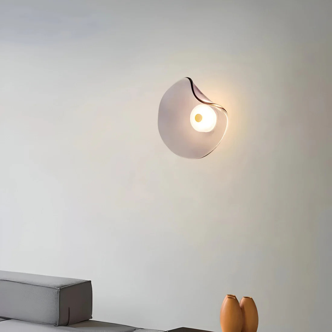 Brehn | Gekrüppte Glas Wandlampe