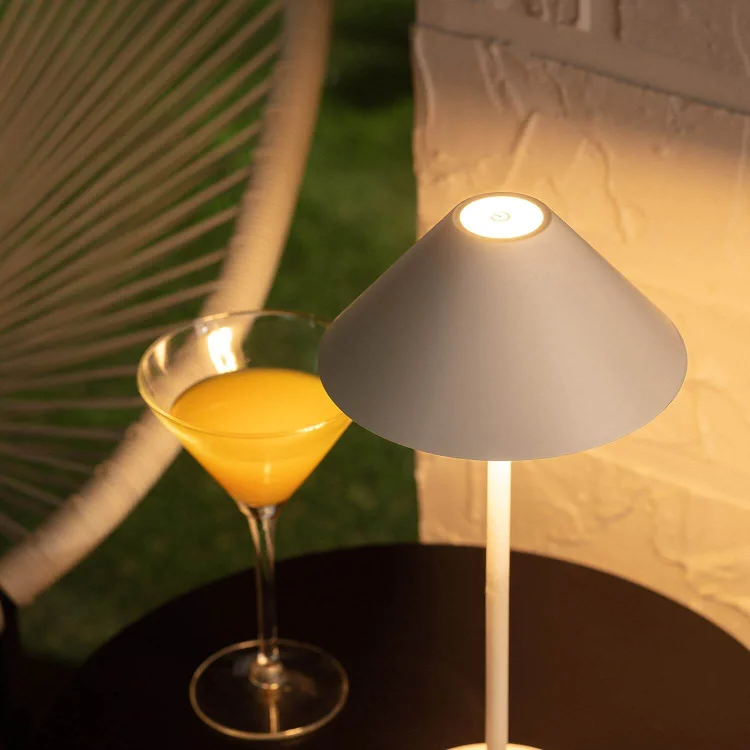 Brehn | Serenity Cone Lampe