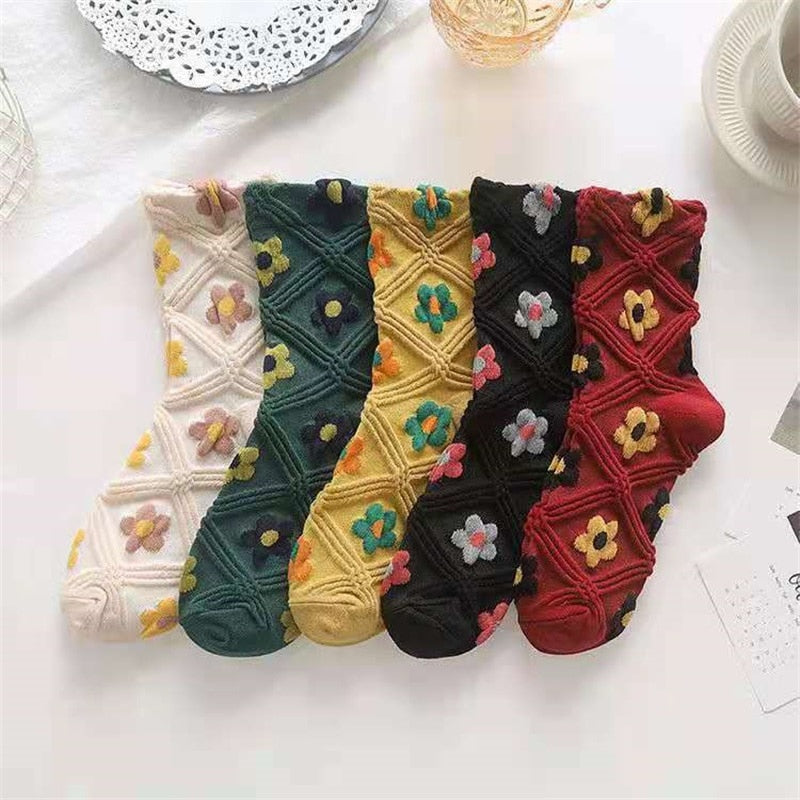 5 Paar Socken im Vintage-Stil mit Blumenstickerei