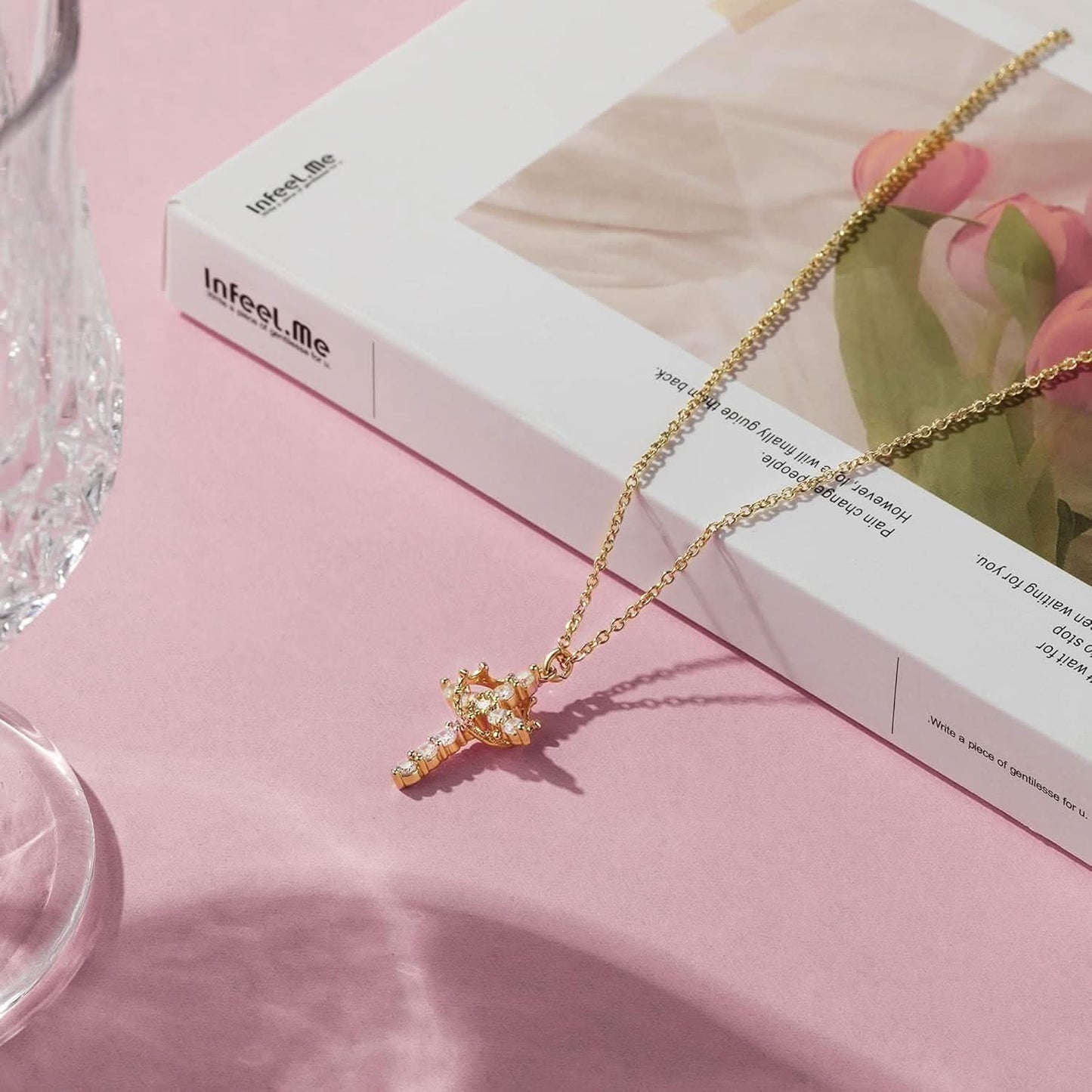 Brehn | Elegante 18K Gold Cubic Zirconia Kreuzkette