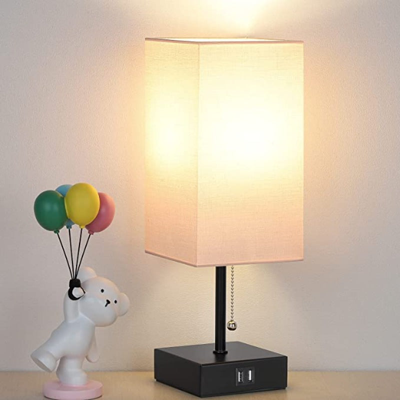 LumiCharge – Moderne Tischlampe mit USB-Ladeanschlüssen | Brehn