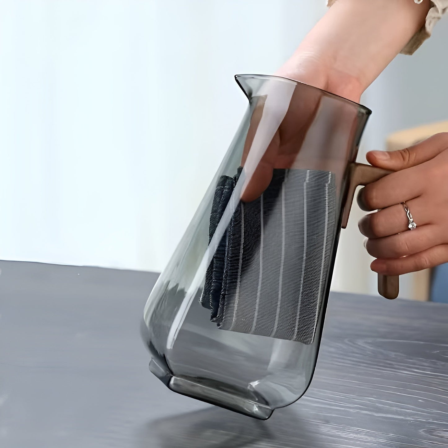 Glaskrug mit großem Fassungsvermögen – hitzebeständig und robust | Ideal für Wasser und Saft