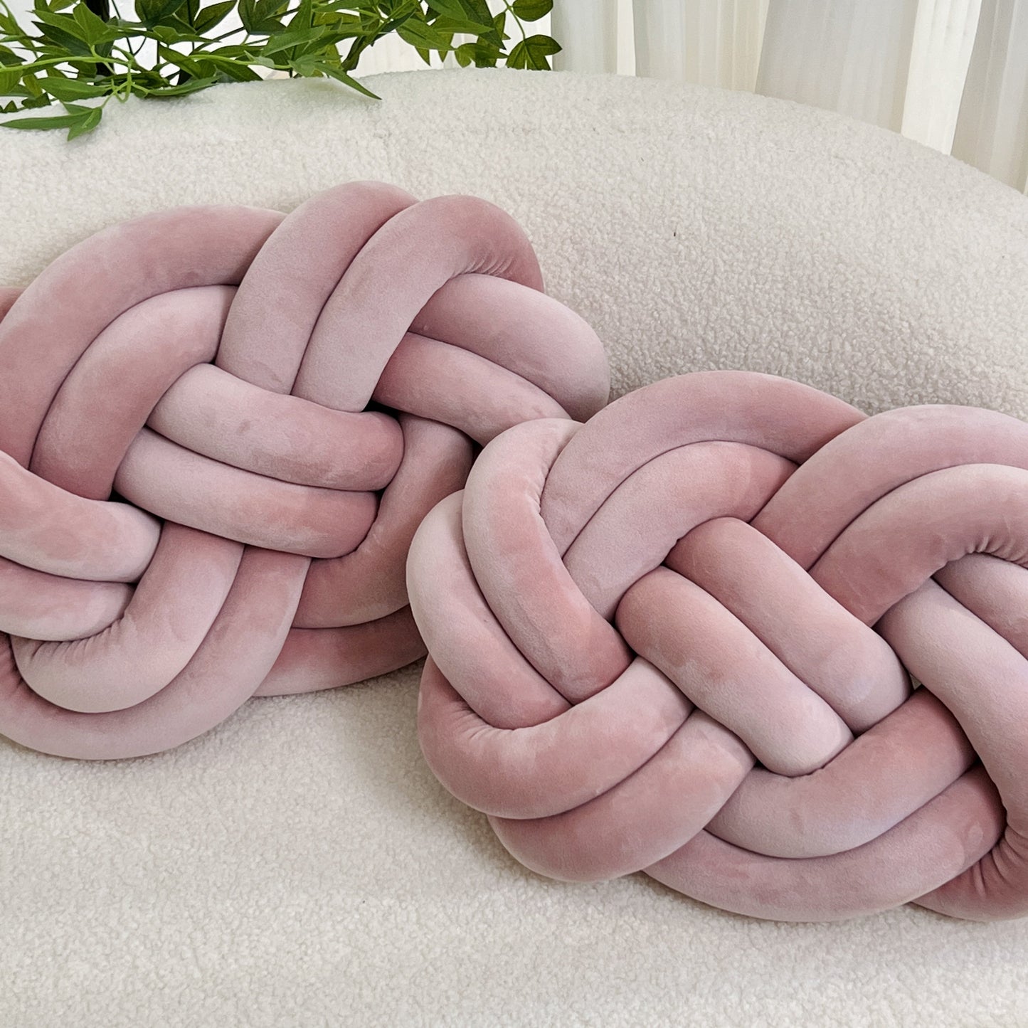 Brehn | ComfortCloud Kissen - Luxuriöse weiche Kissen mit Knopfdesign