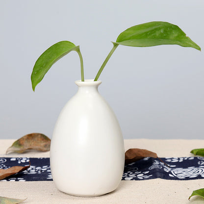 Minimalistische Keramik Knospenvase Brehn