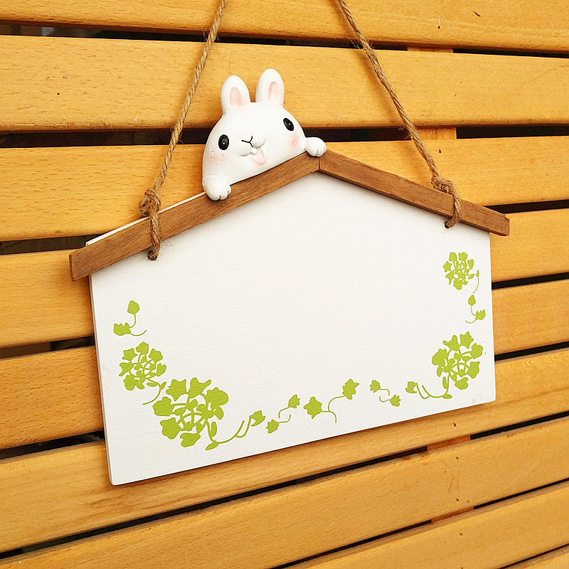 Lustiges hängendes Dekoschild mit Hasen- und Vogelmotiv