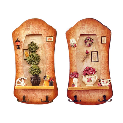 Dekorativer Wandorganizer mit floralem Muster