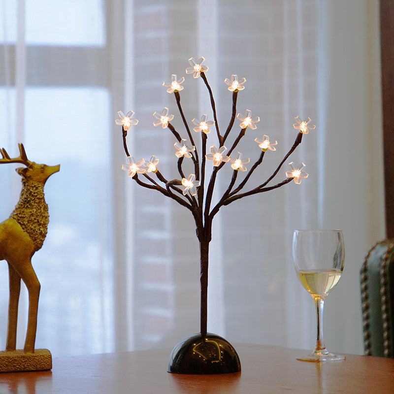 Brehn | Blossom Elegance Tischlampe – Raffinierte Atmosphäre für jeden Raum