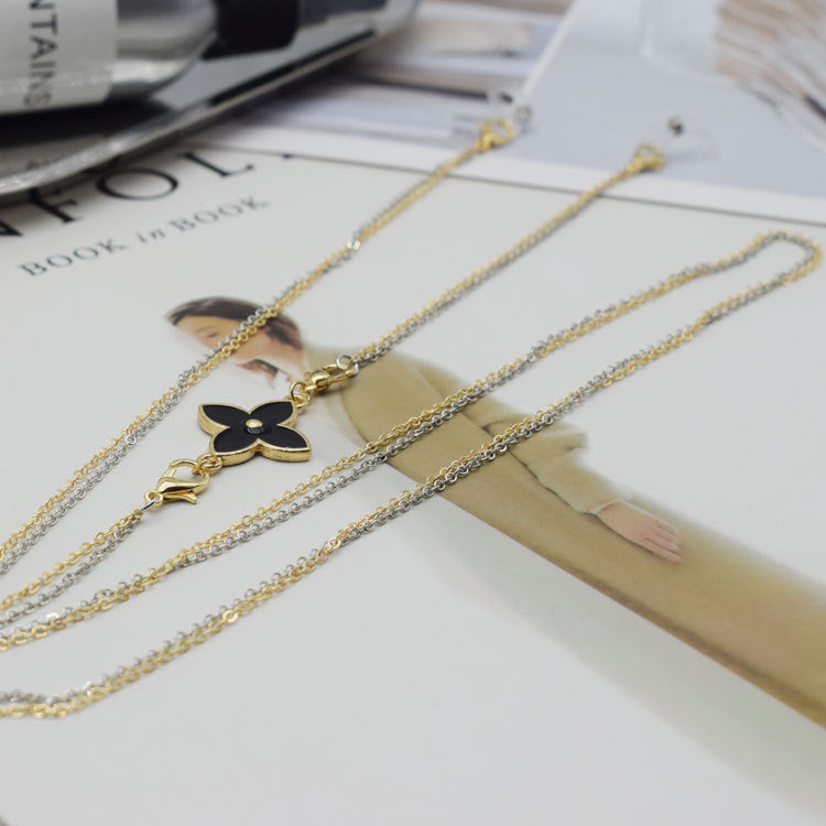 Dual-Layered Floral Pendant Necklace Brehn