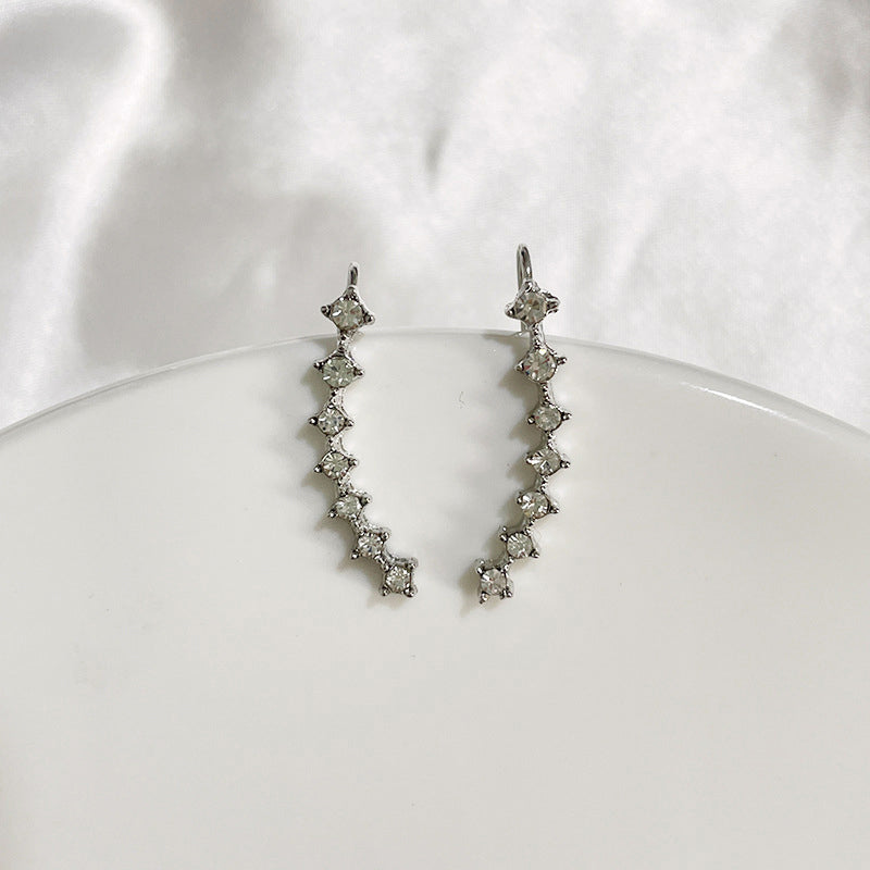 Brehn | LuxeSparkle Sophisticated Diamond Accent