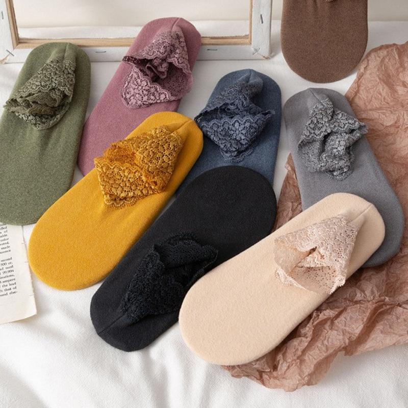 Brehn | Neue warme Socken mit modischer Spitze