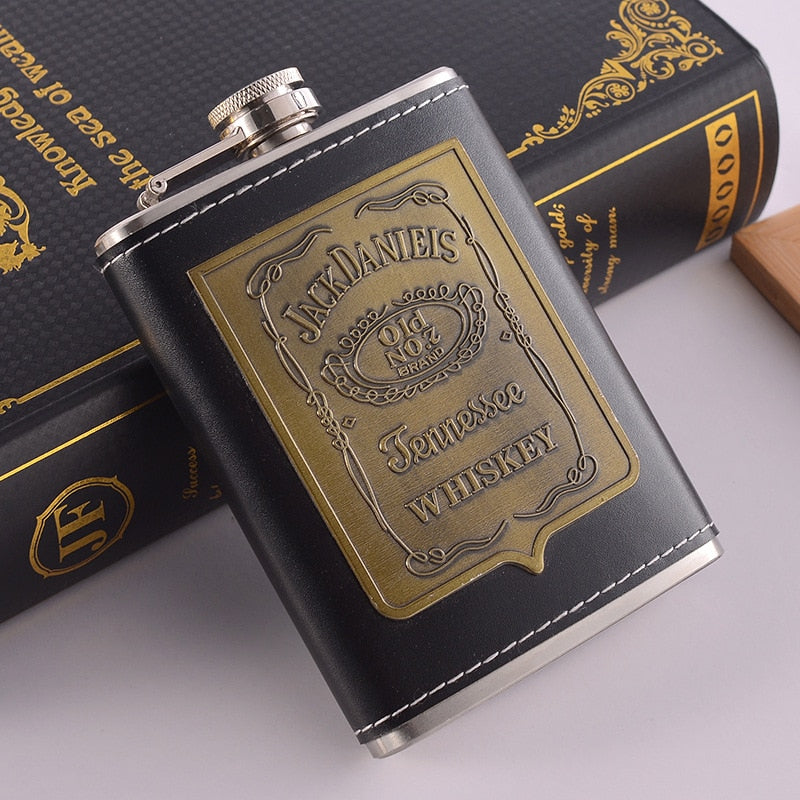 Brehn | 8oz Whisky-Flasche aus Edelstahl Alkohol-Trichter Hüftflasche Bestickte Goldene Seidenstoff Verpackung Geschenk-Box Set