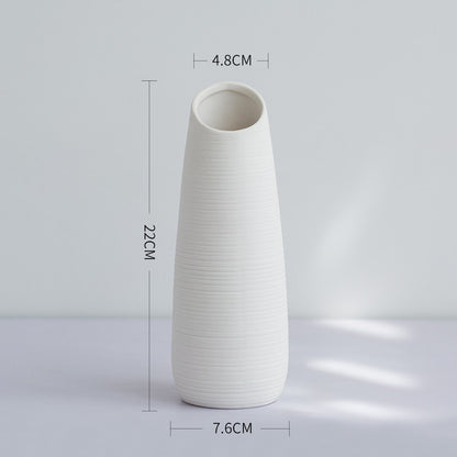Elegante minimalistische Keramikvase