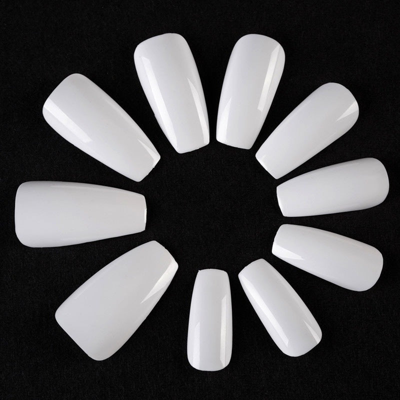 Kunstnägel Set für professionelle Nagelgestaltungen Brehn