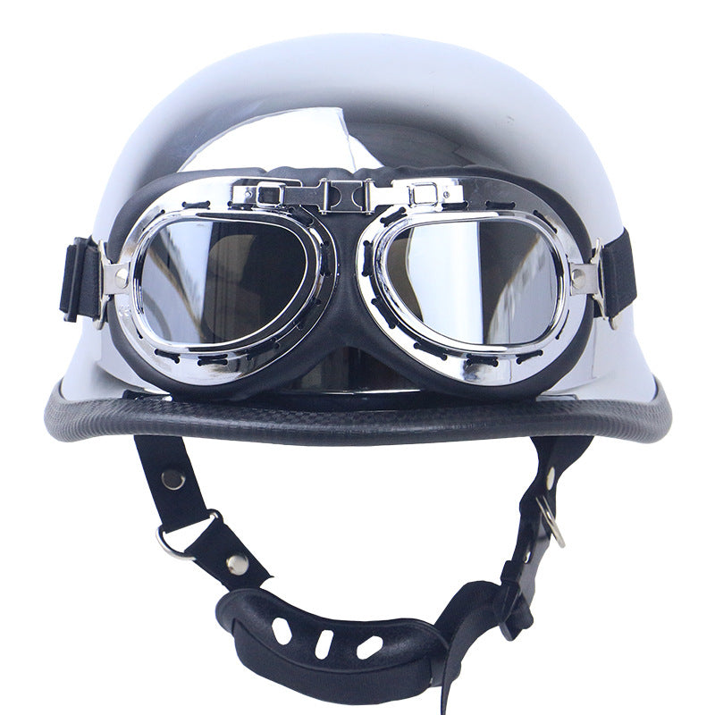 Verchromter Vintage-Motorradhelm mit Schutzbrille Brehn
