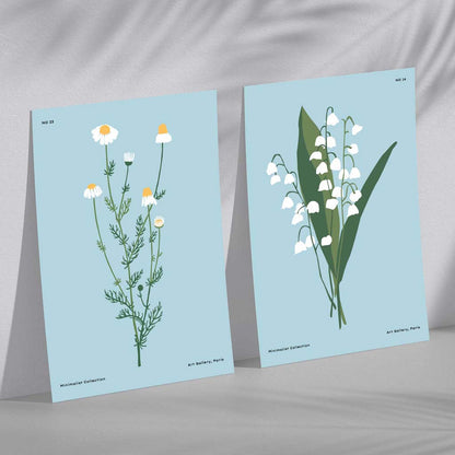 Illustration einer blauen Wildblume, gerahmtes Set aus 2 Kunstdrucken