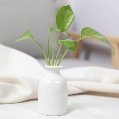 Charmante Keramik-Bud-Vase Brehn