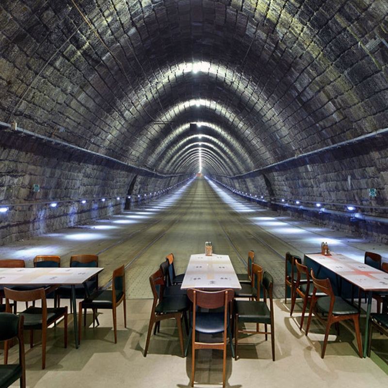 Brehn | Decoratieve Ondergrondse Tunnel Muurdecoratie Non-Woven Materiaal Wandbekleding voor Vergaderruimte