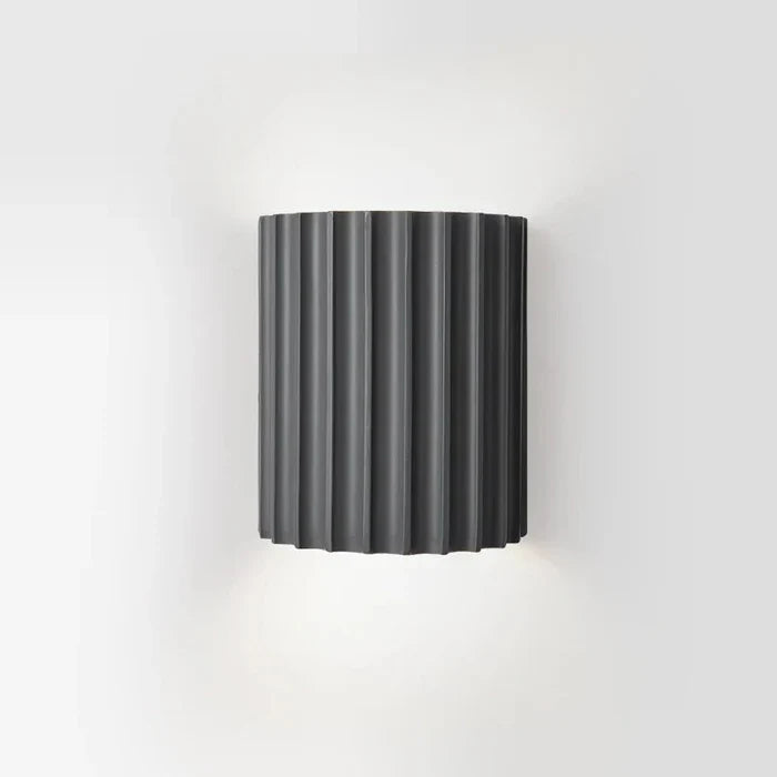 Brehn | Moderne Harz Wandlampe - ArtisticWave