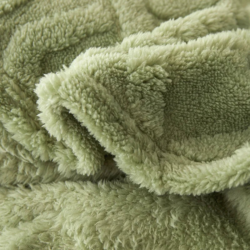 Brehn | Wendbare Dicke Lammwoll-Decke - CozyLuxe