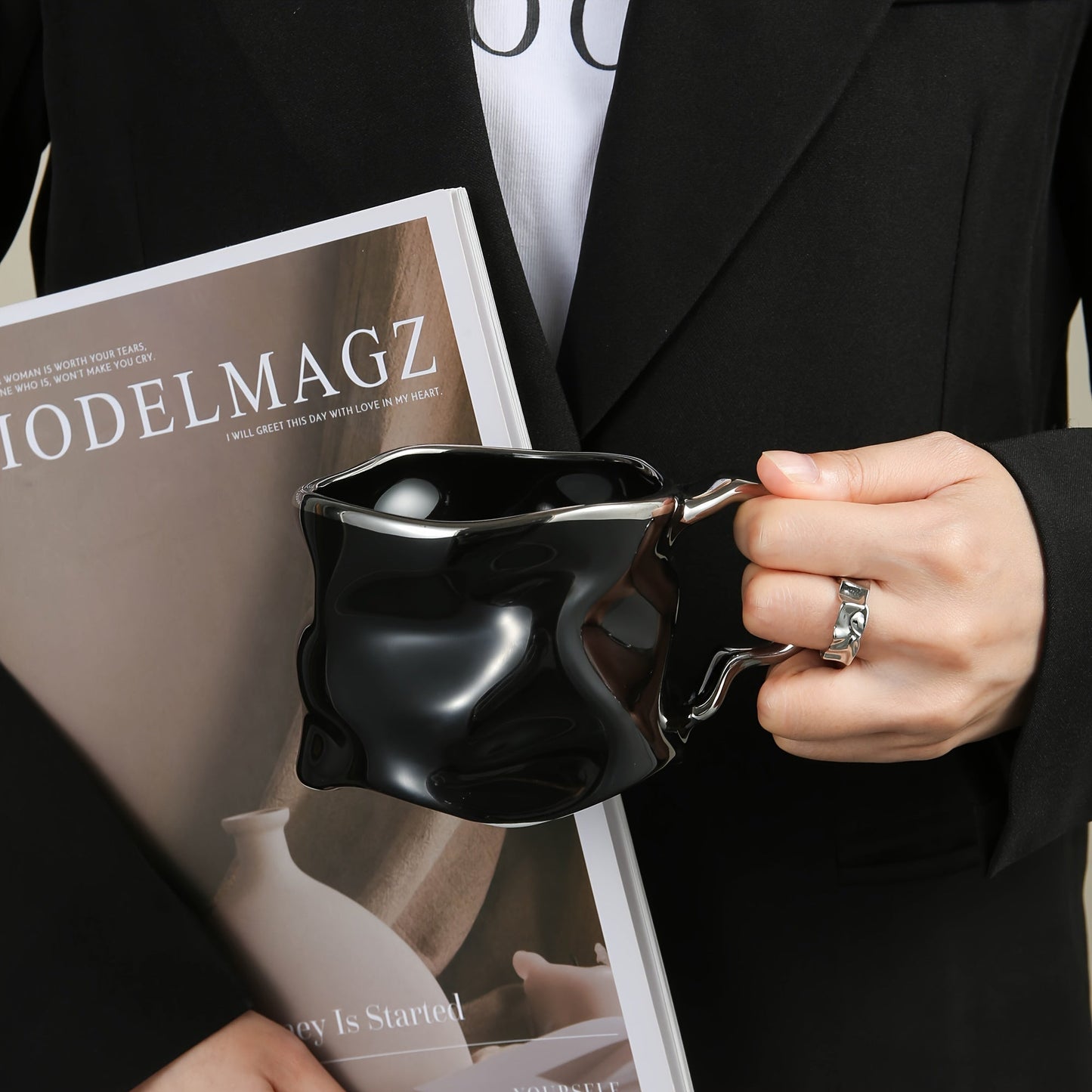 CreArt Becher – Handgemachte Keramiktasse mit einzigartigem zerknitterten Design | Brehn