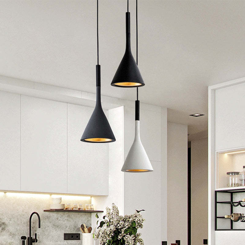 Moderne Dreiecks Pendelleuchte - Trionda | Brehn