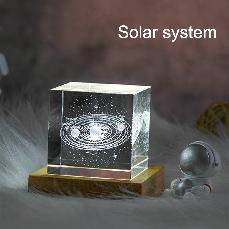 Brehn | 3D Galaxy Kristallglas Würfel mit aufladbarem buntem Lichtsockel, für Geschenk & Wohnkultur