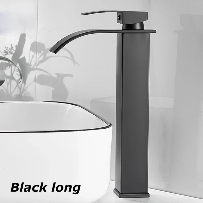 Brehn | Wasserfall-Waschtischarmatur Aqualis Noir | Edelstahl | Heiß- & Kaltwasser | Für Bad & Gäste-WC